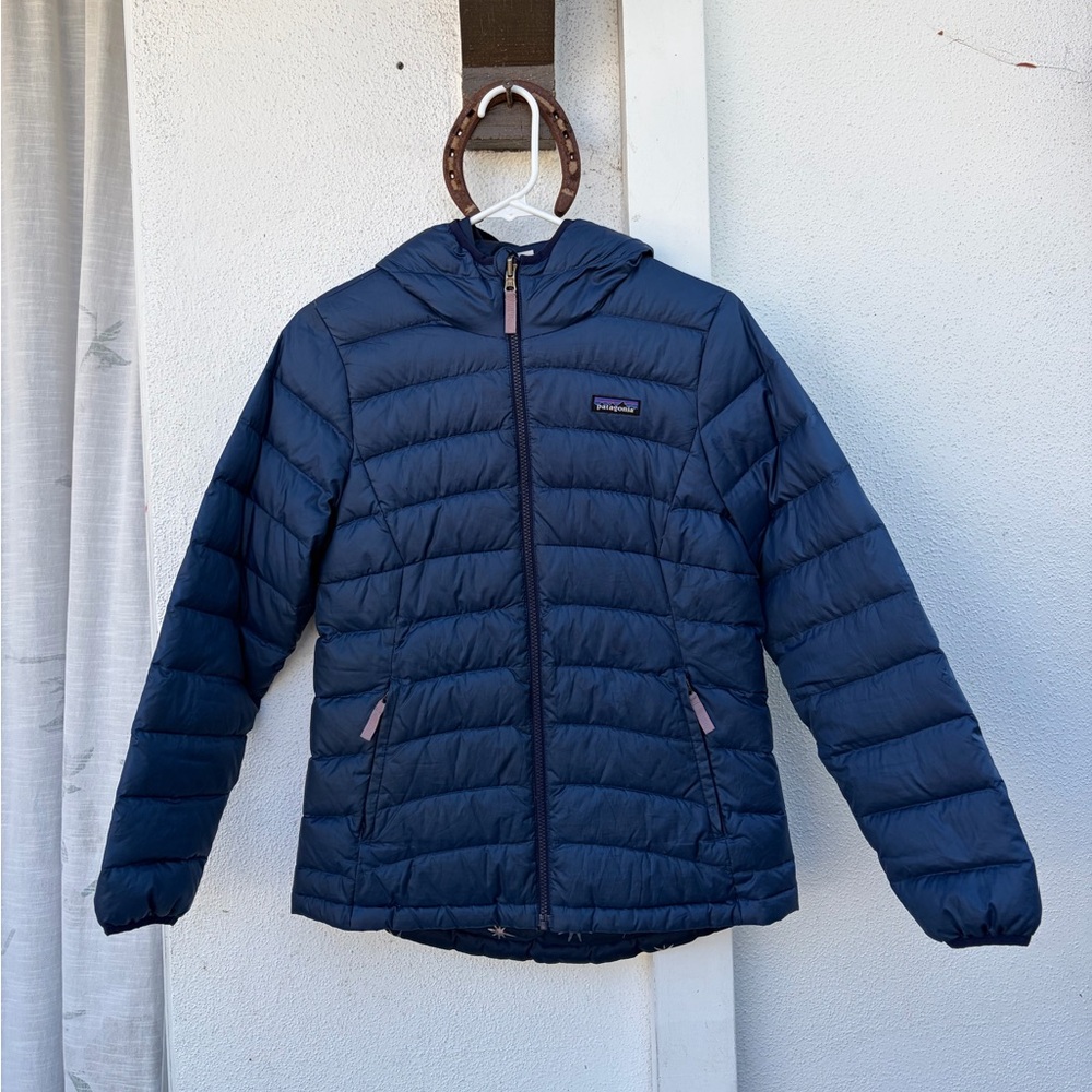 Girls Patagonia Reversible Down Sweater Hoodie Jacket (Size - 14)